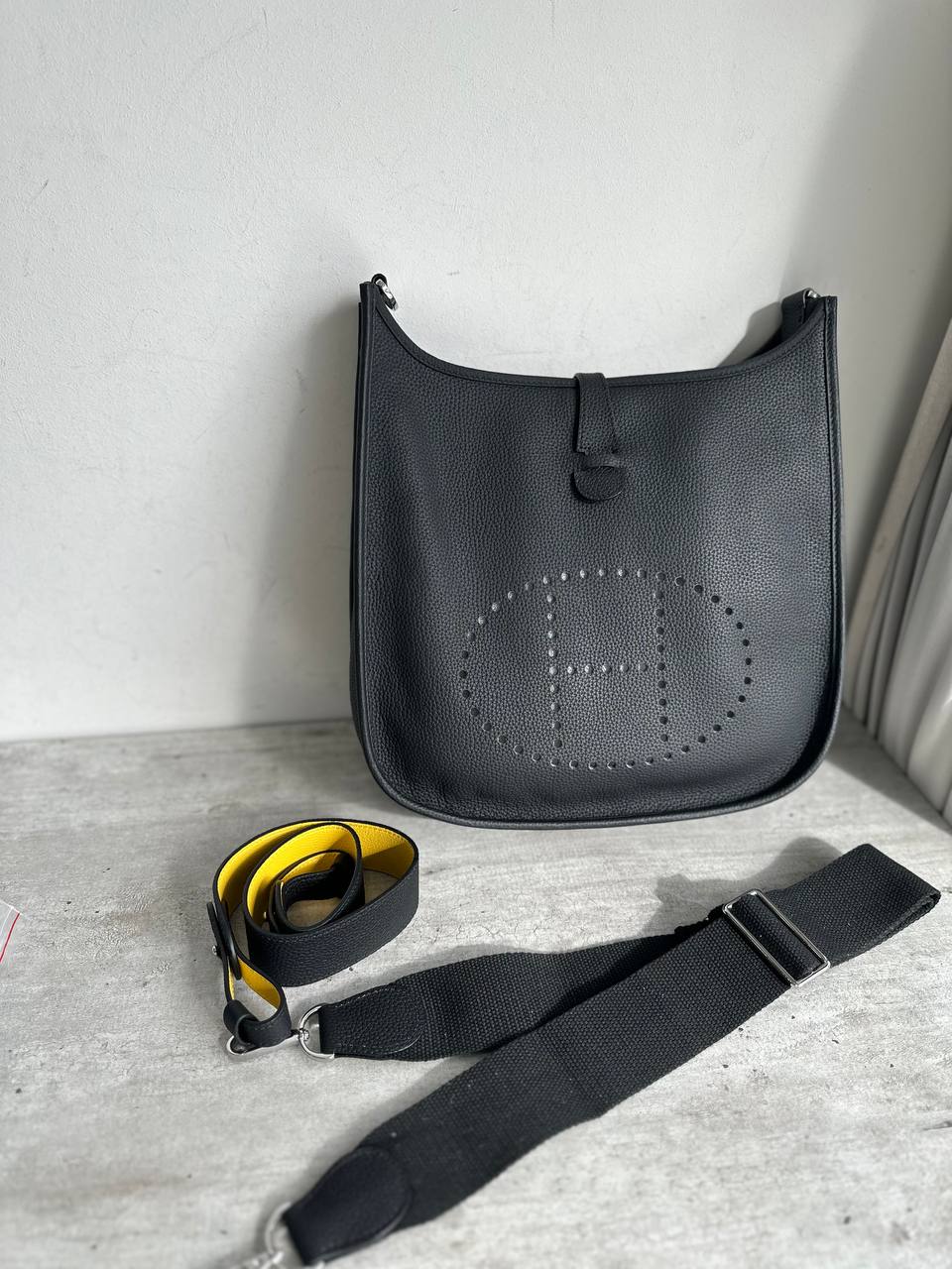 Фото Leather Country