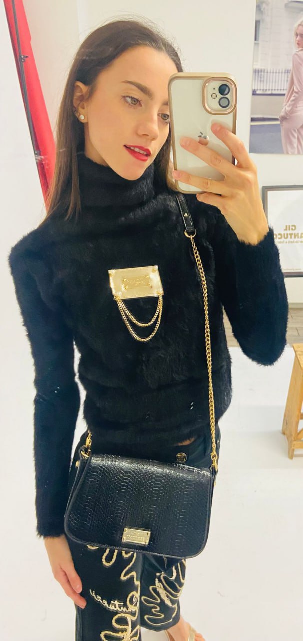 Фото Gil Santucci