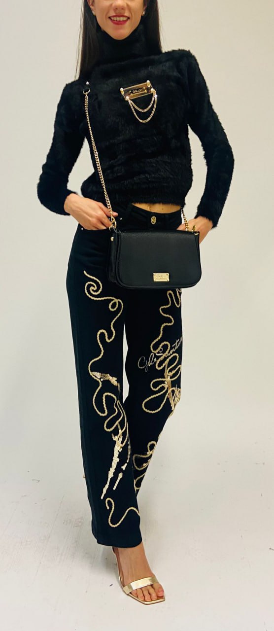 Фото Gil Santucci