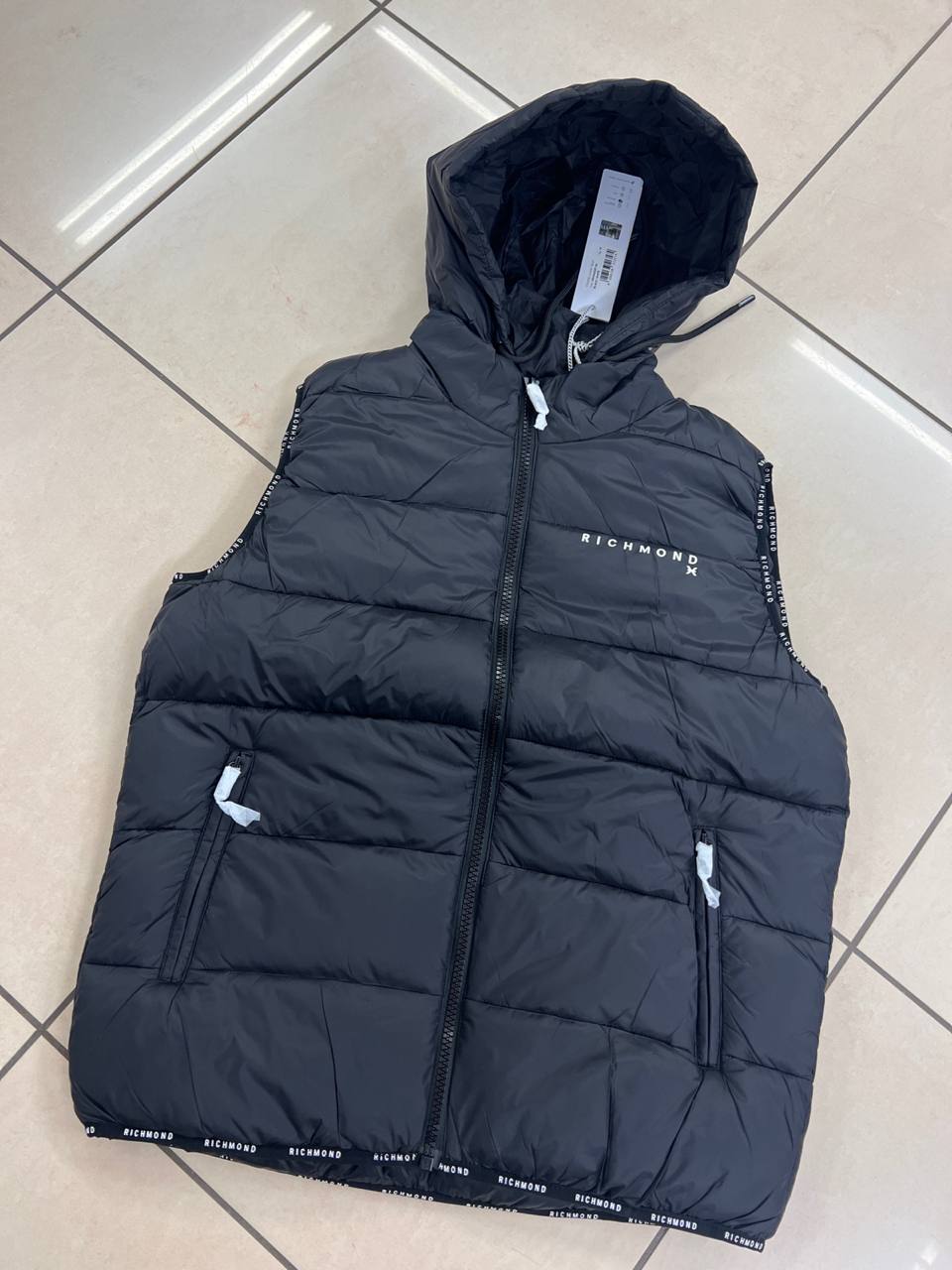 Фото Outlet
