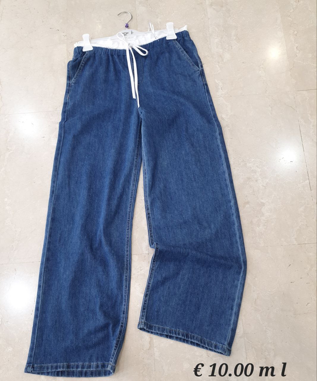 Фото New J