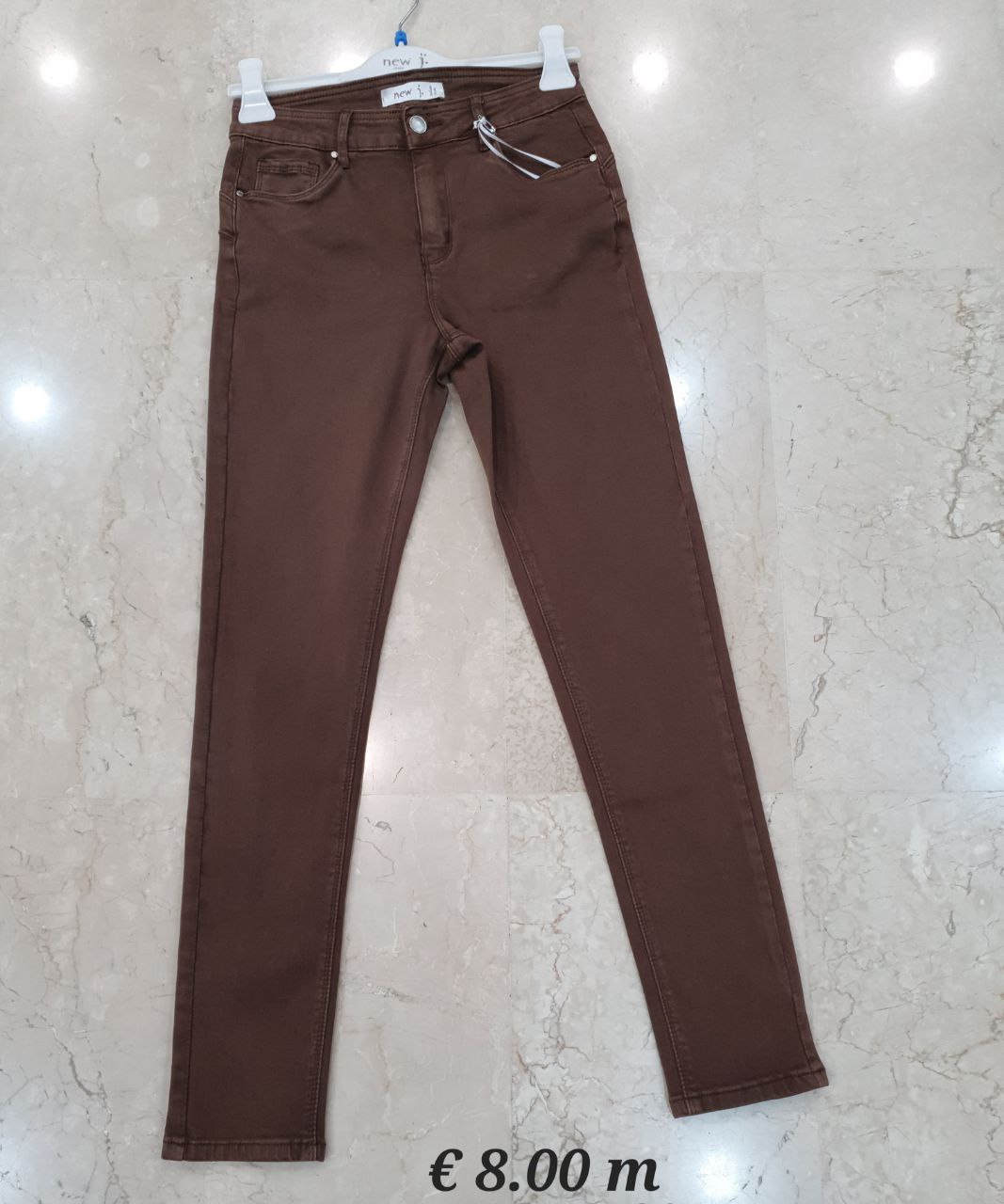 Фото New J