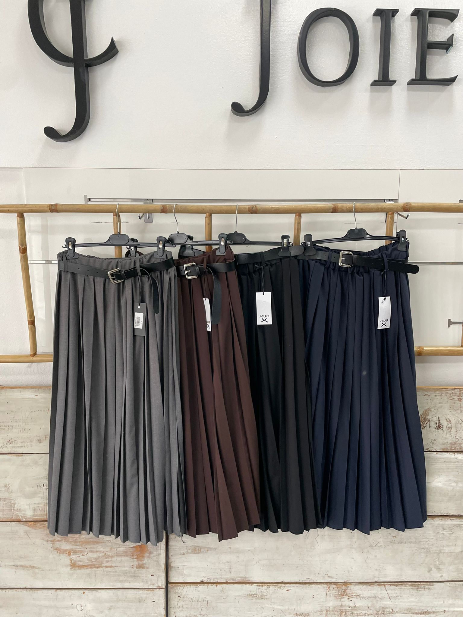 Фото Joie Clair (J-Clair)