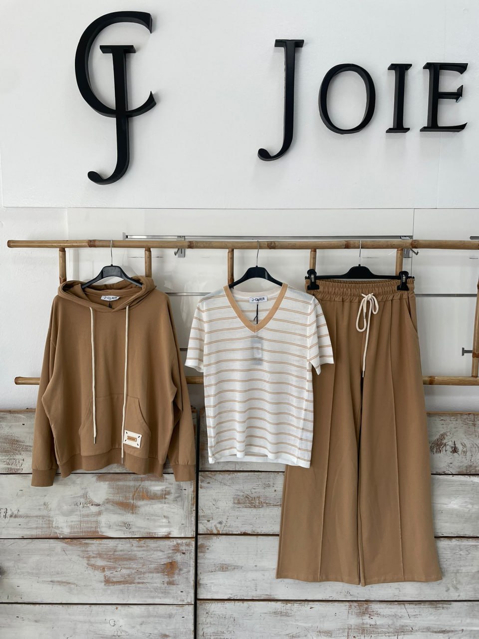 Фото Joie Clair (J-Clair)