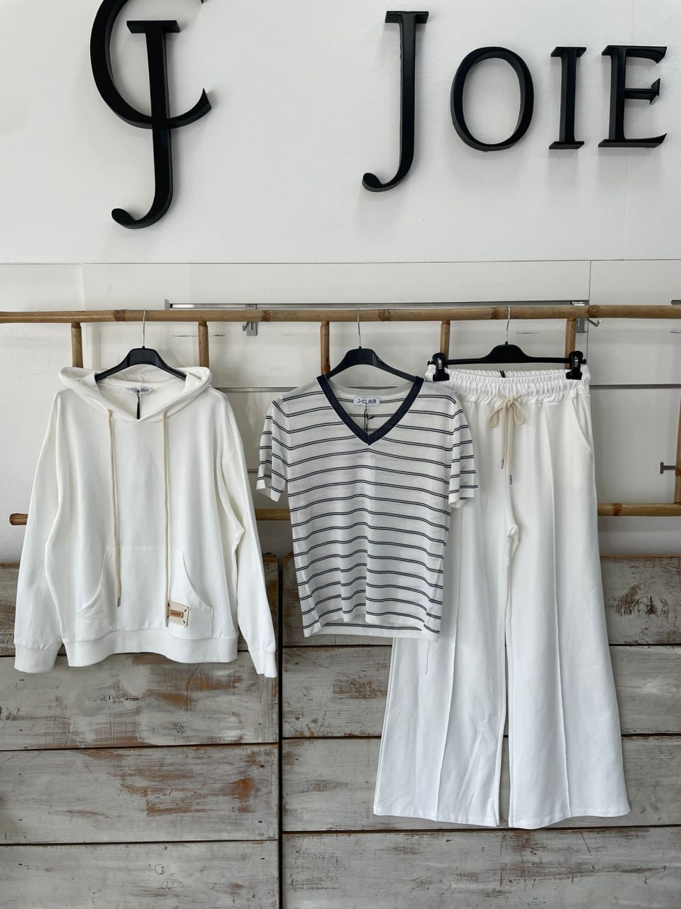 Фото Joie Clair (J-Clair)