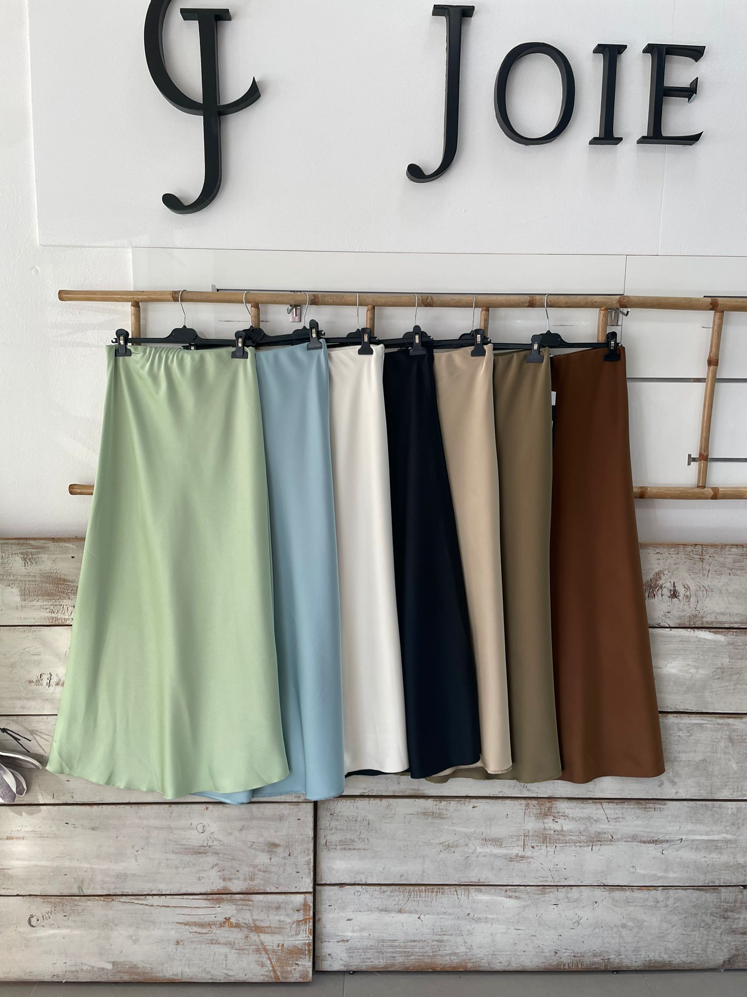 Фото Joie Clair (J-Clair)