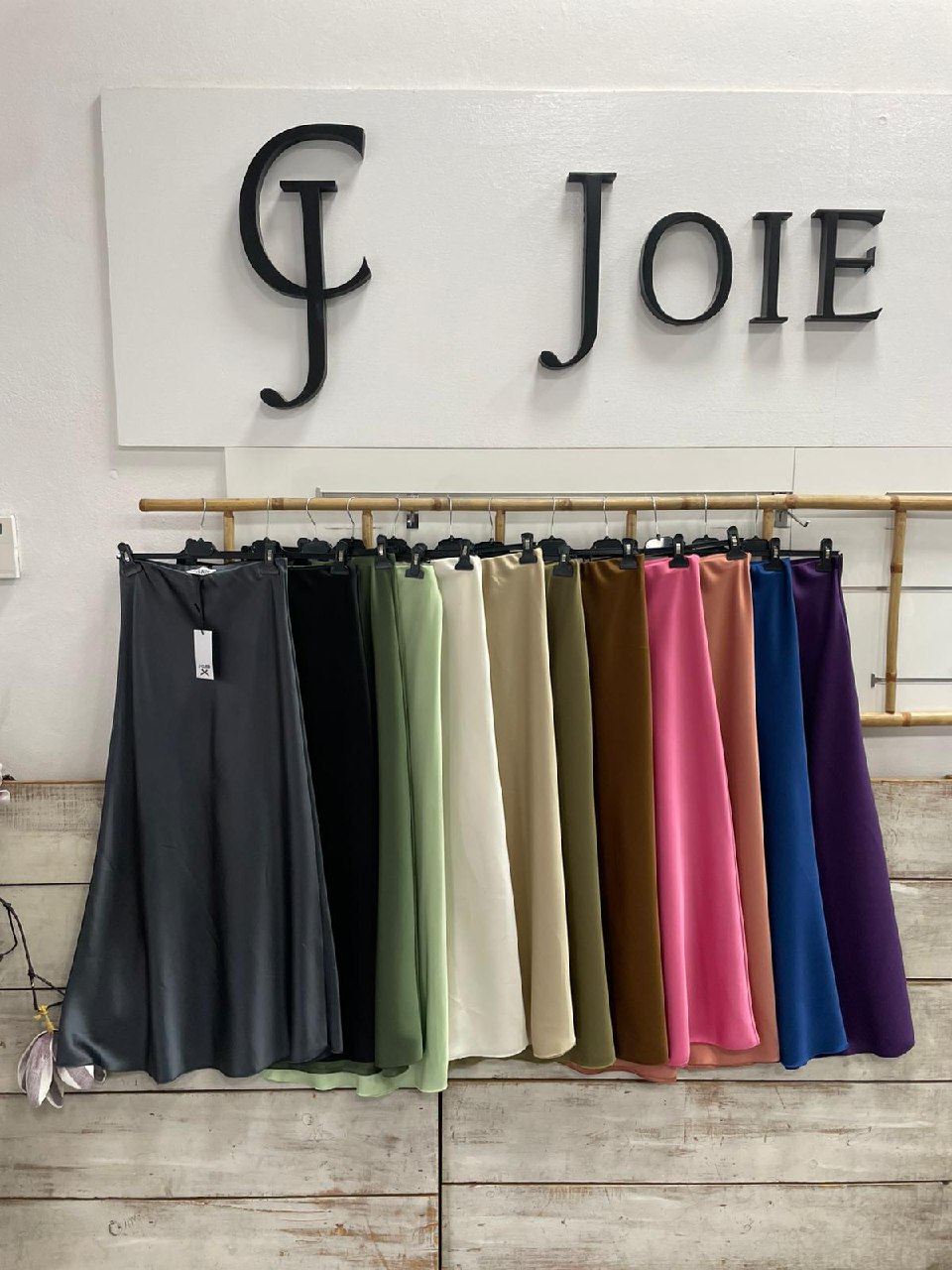 Фото Joie Clair (J-Clair)