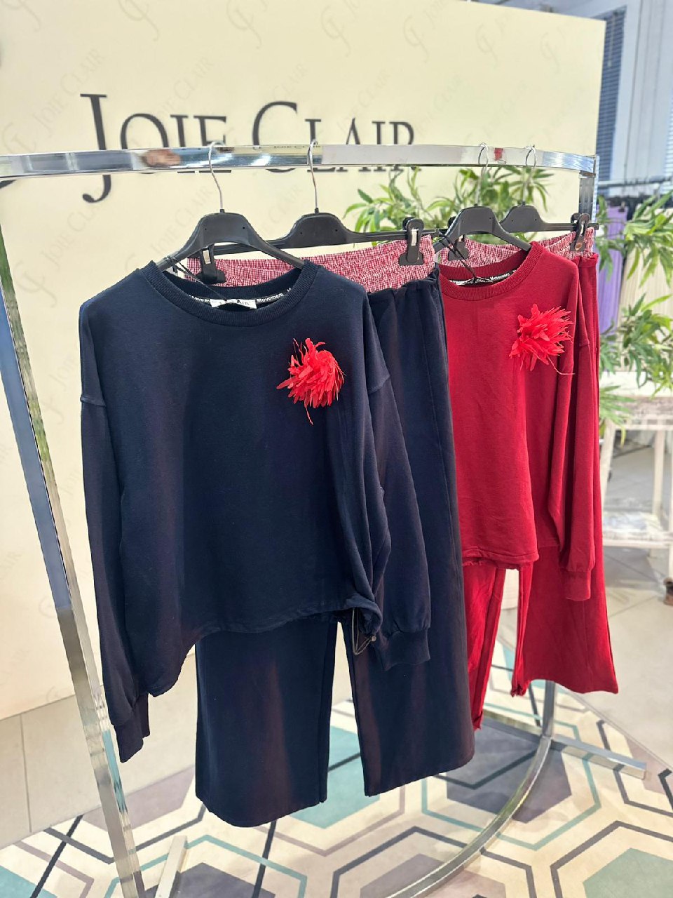 Фото Joie Clair (J-Clair)