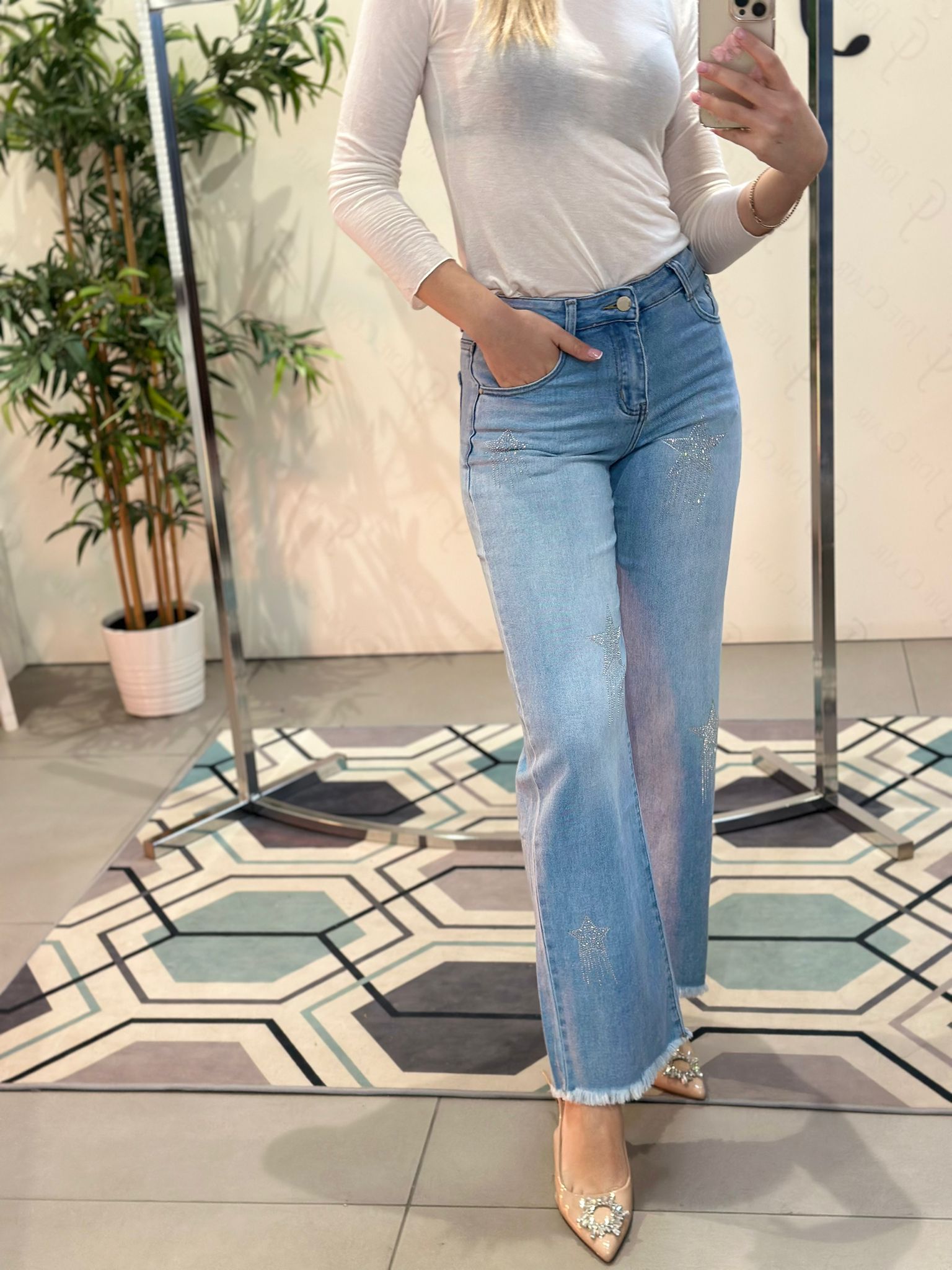Фото Joie Clair (J-Clair)