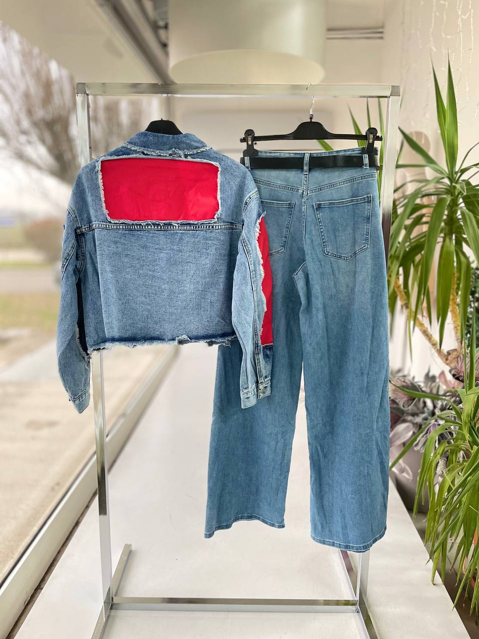 Фото Joie Clair (J-Clair)