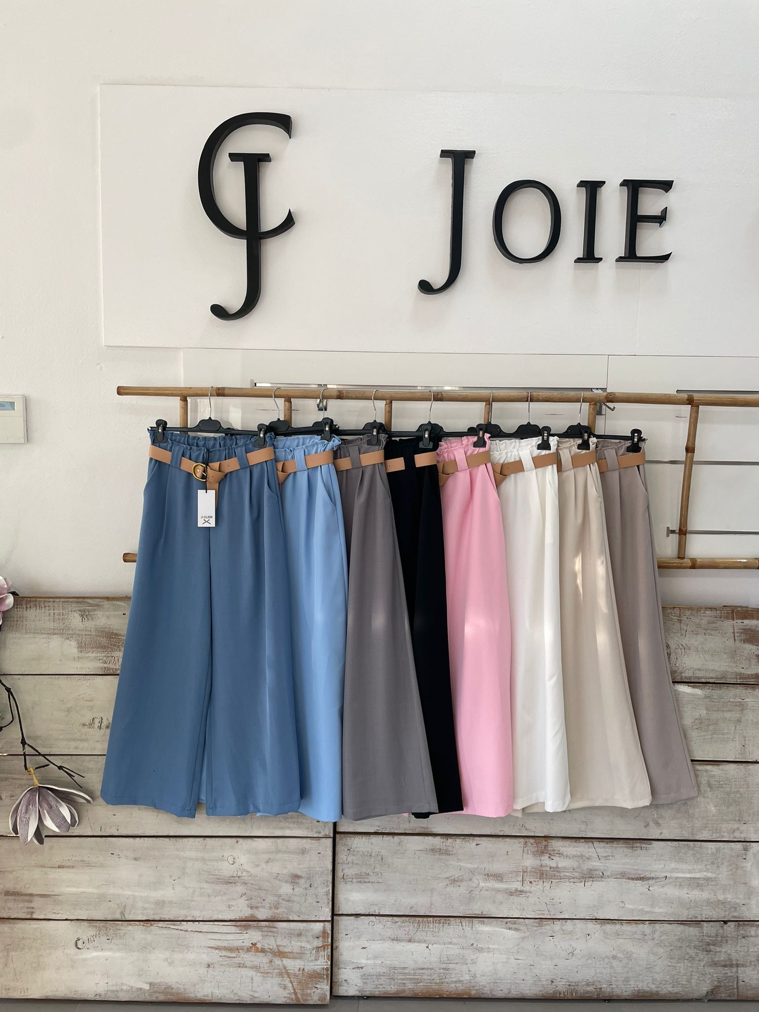 Фото Joie Clair (J-Clair)