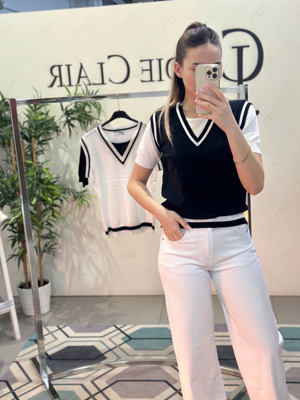 Фото Joie Clair (J-Clair)