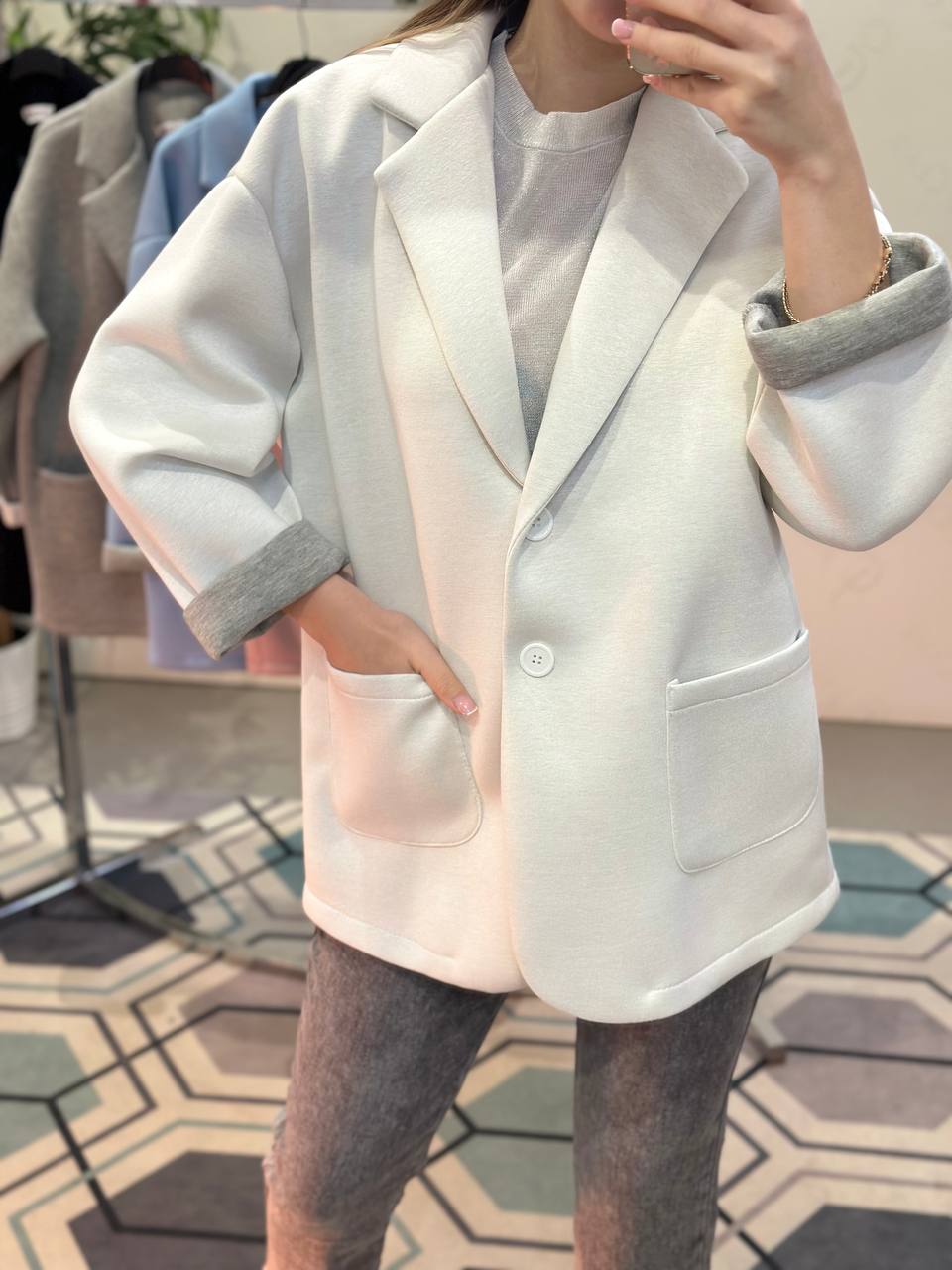 Фото Joie Clair (J-Clair)