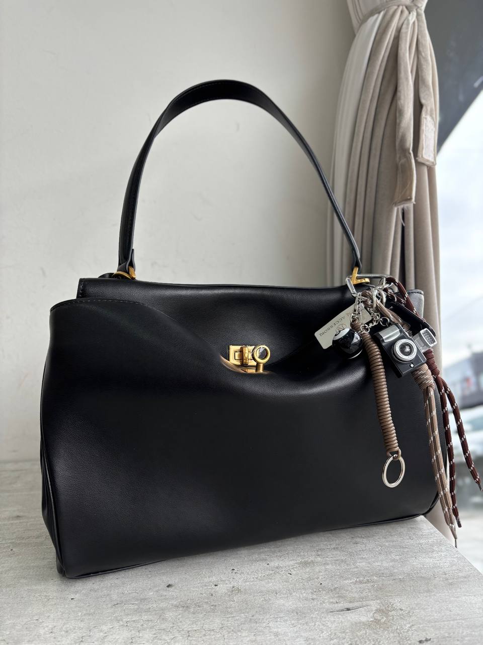 Фото Leather Country