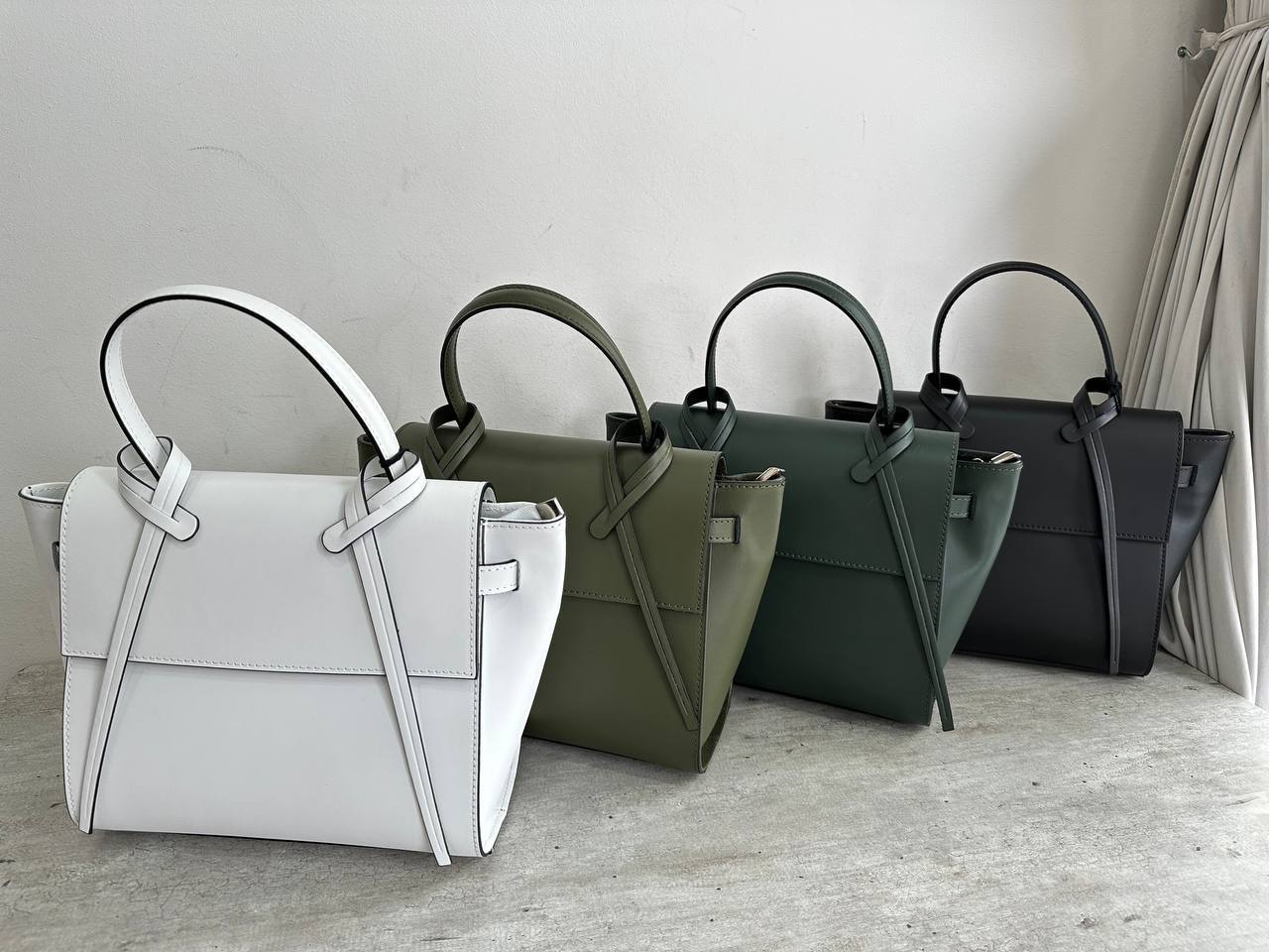 Фото Leather Country