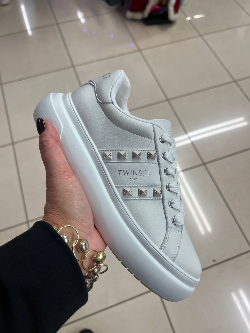 Фото Outlet