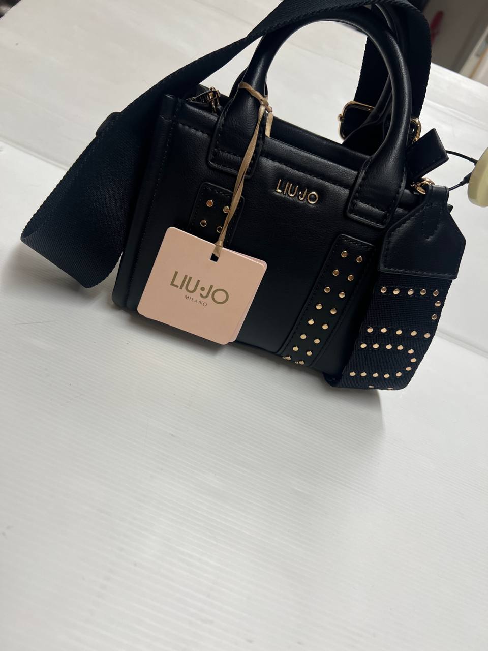 Фото Outlet