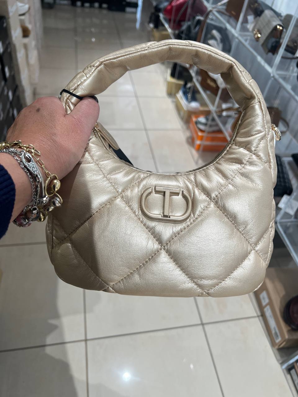 Фото Outlet