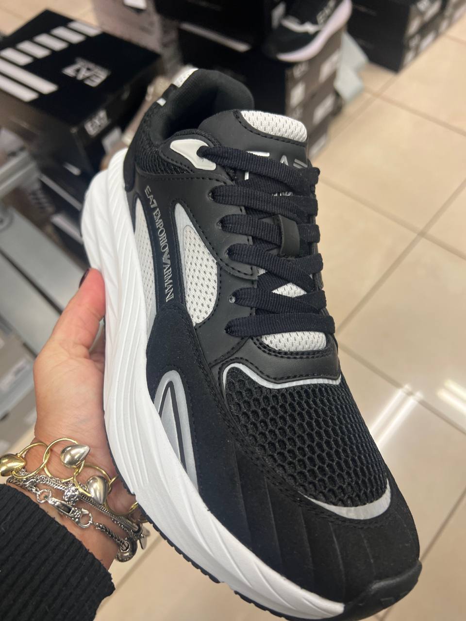 Фото Outlet