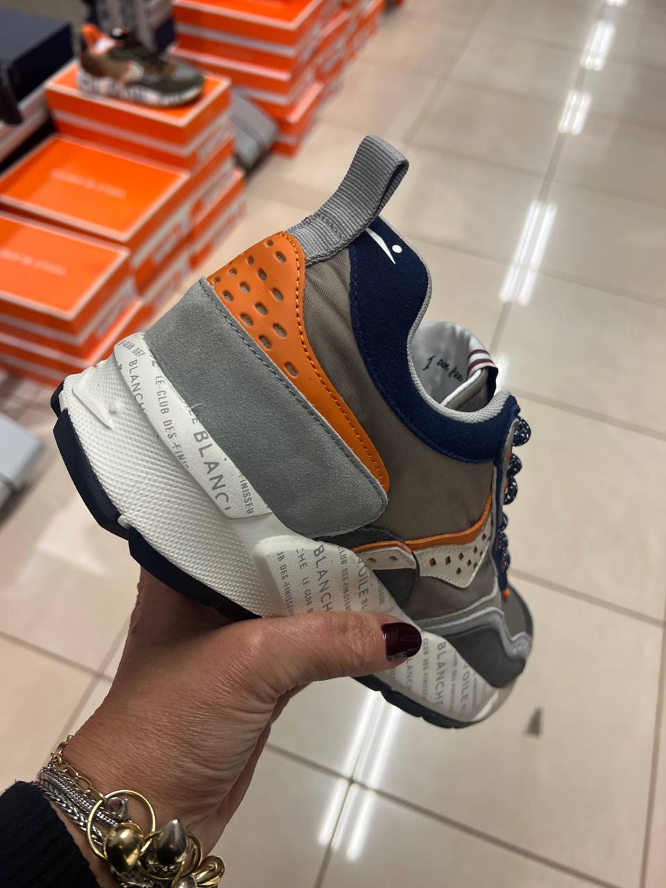 Фото Outlet