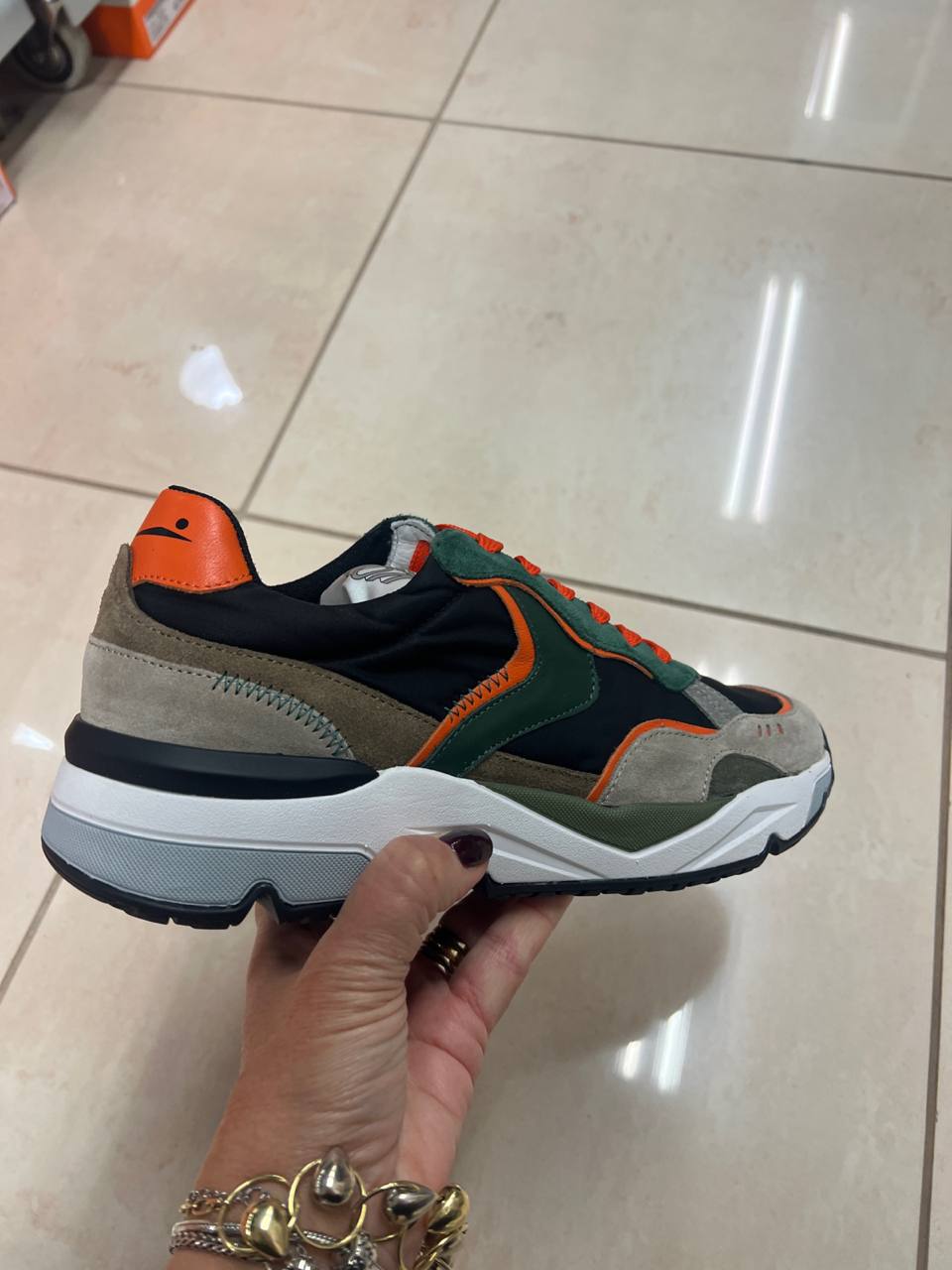 Фото Outlet