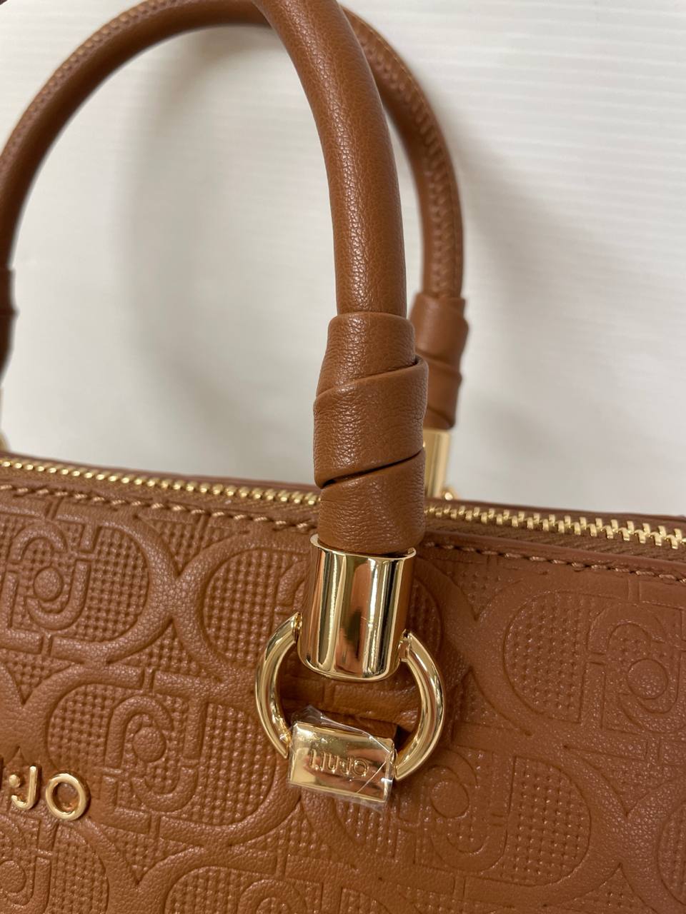 Фото Outlet