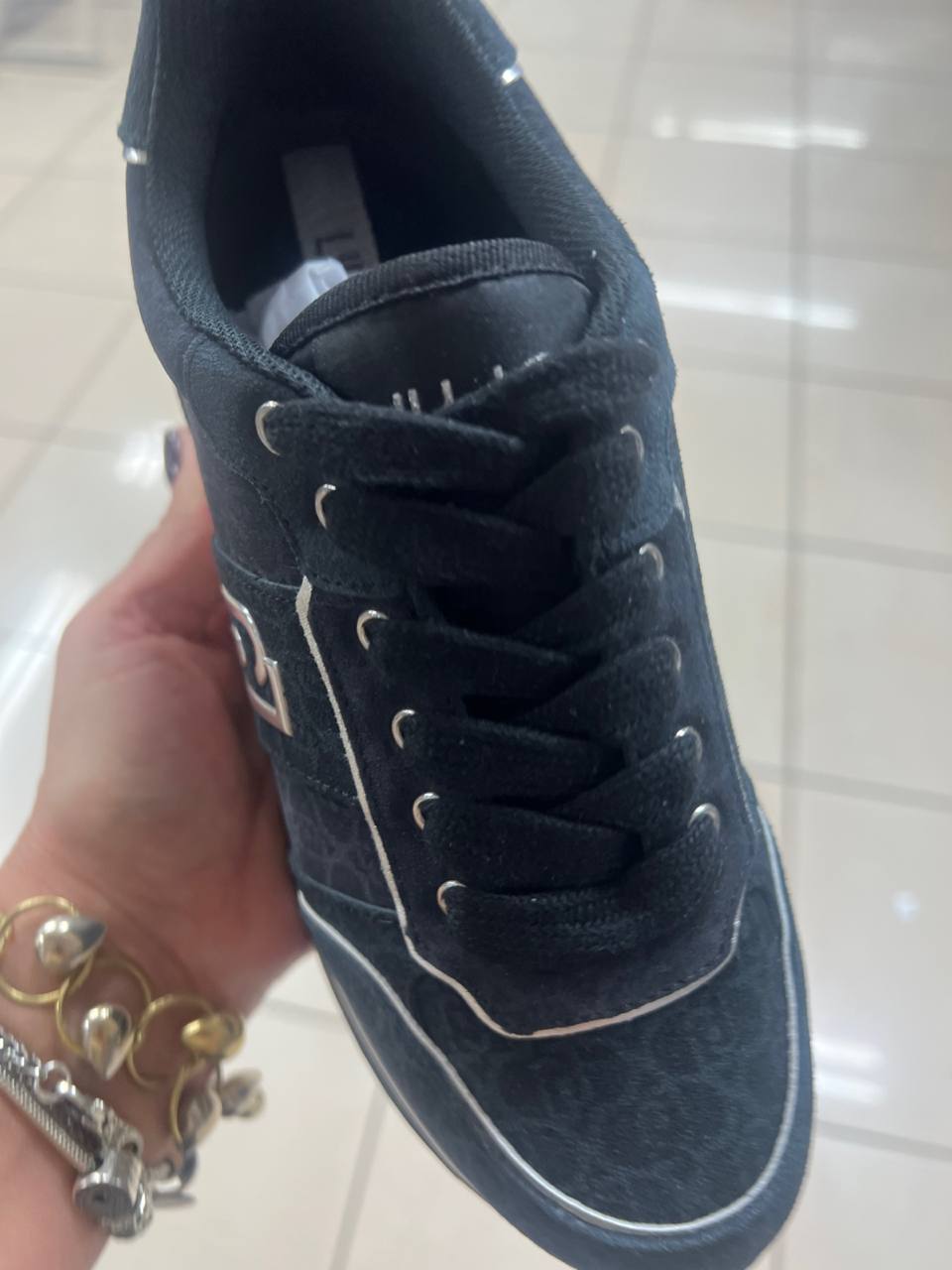 Фото Outlet