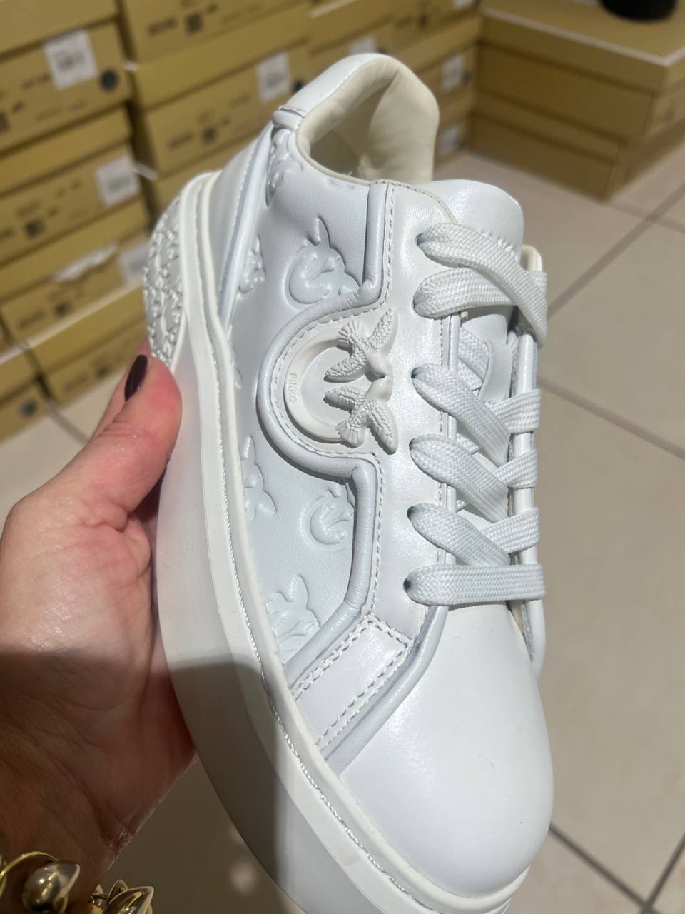 Фото Outlet