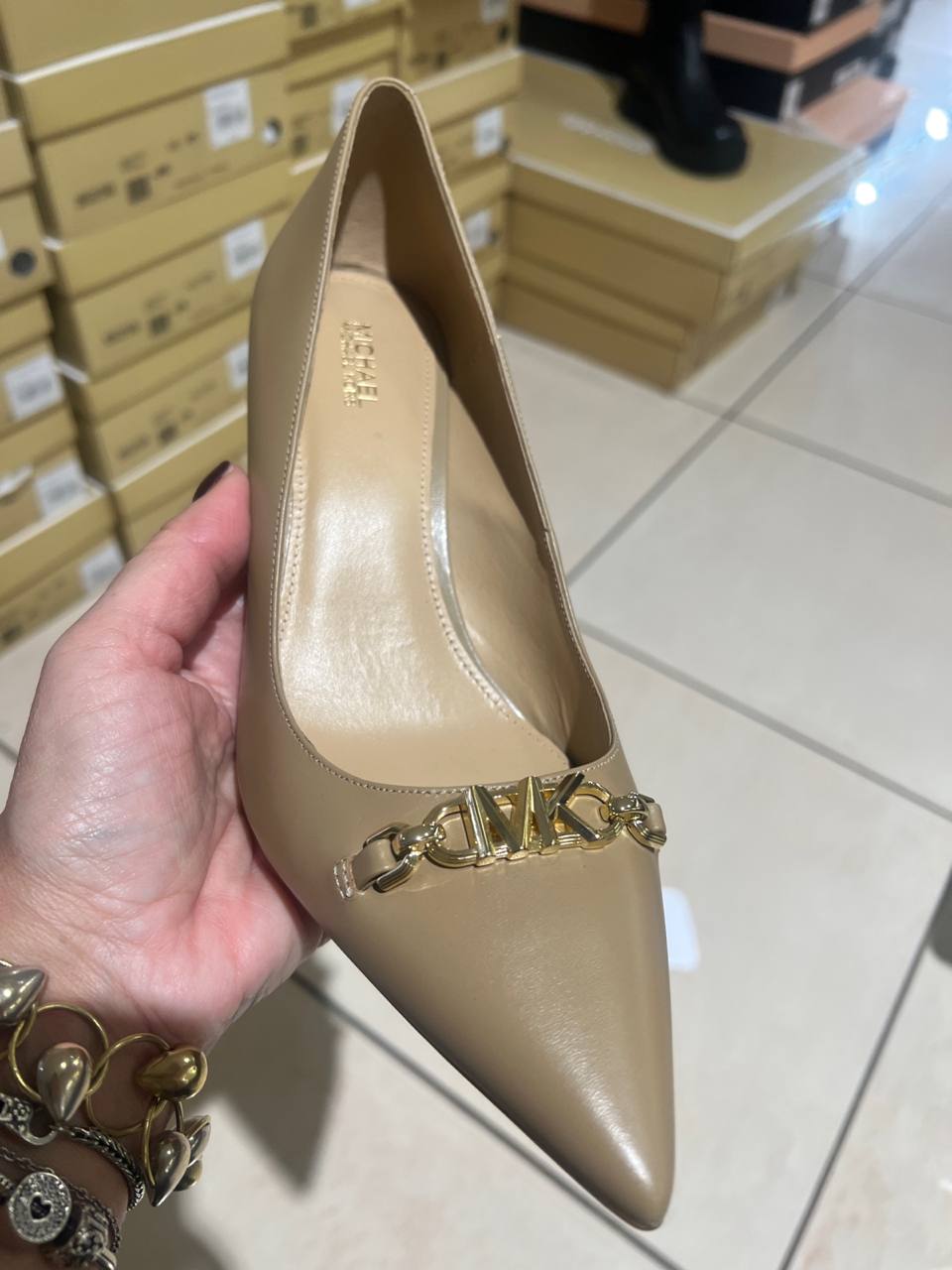 Фото Outlet