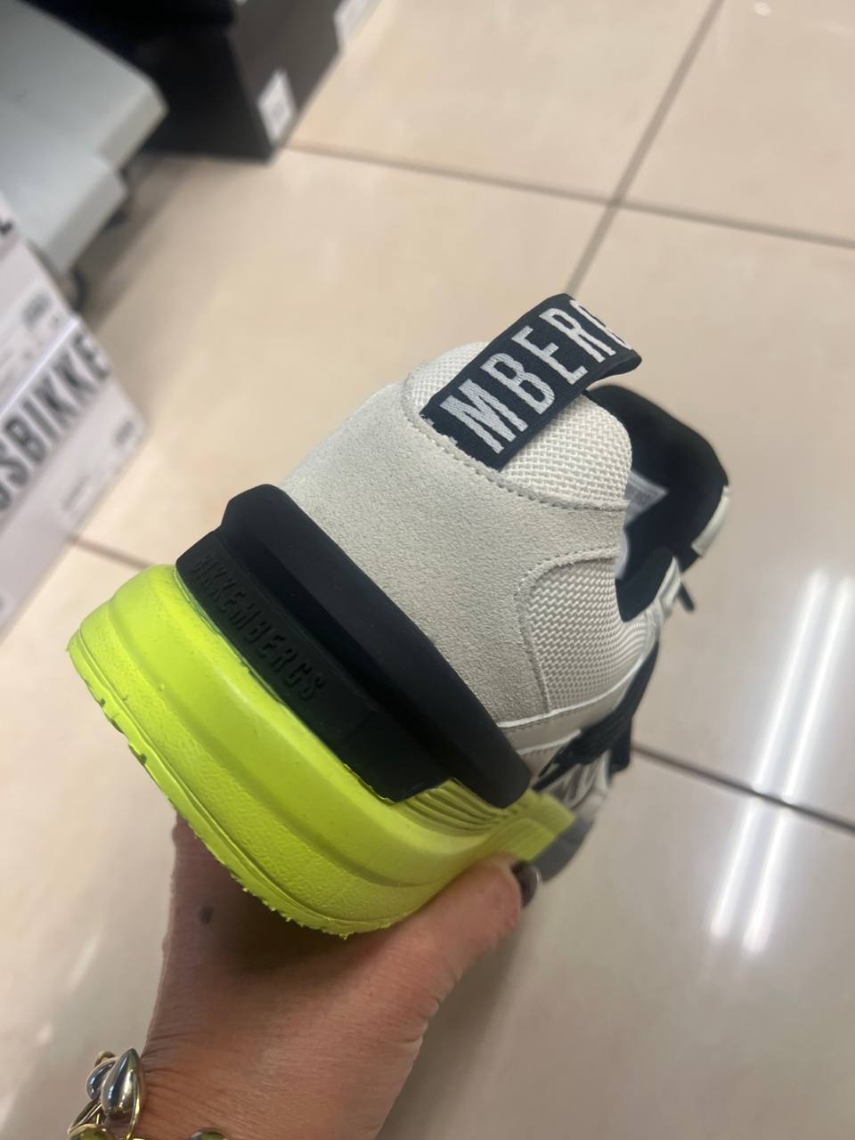Фото Outlet