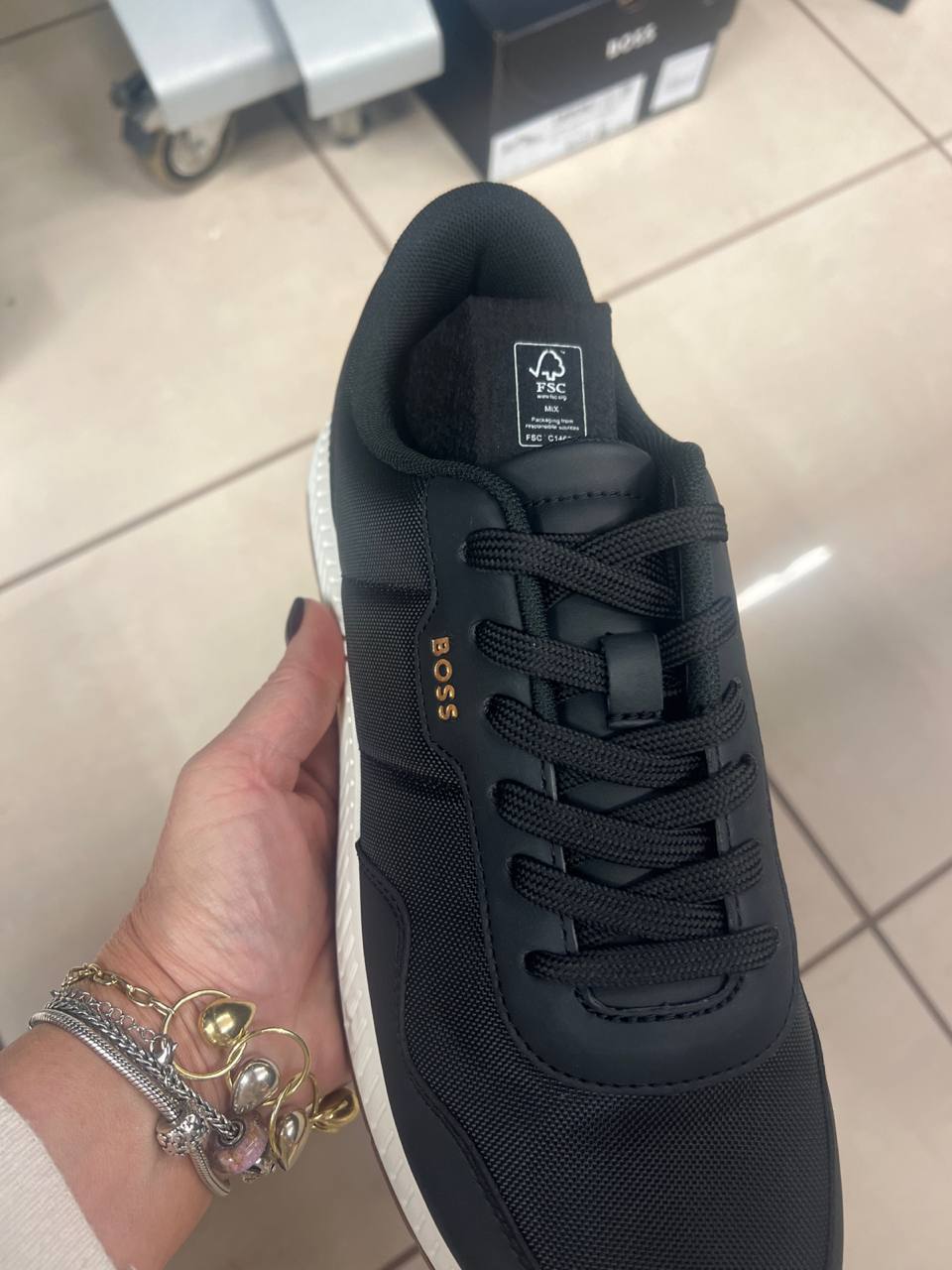 Фото Outlet