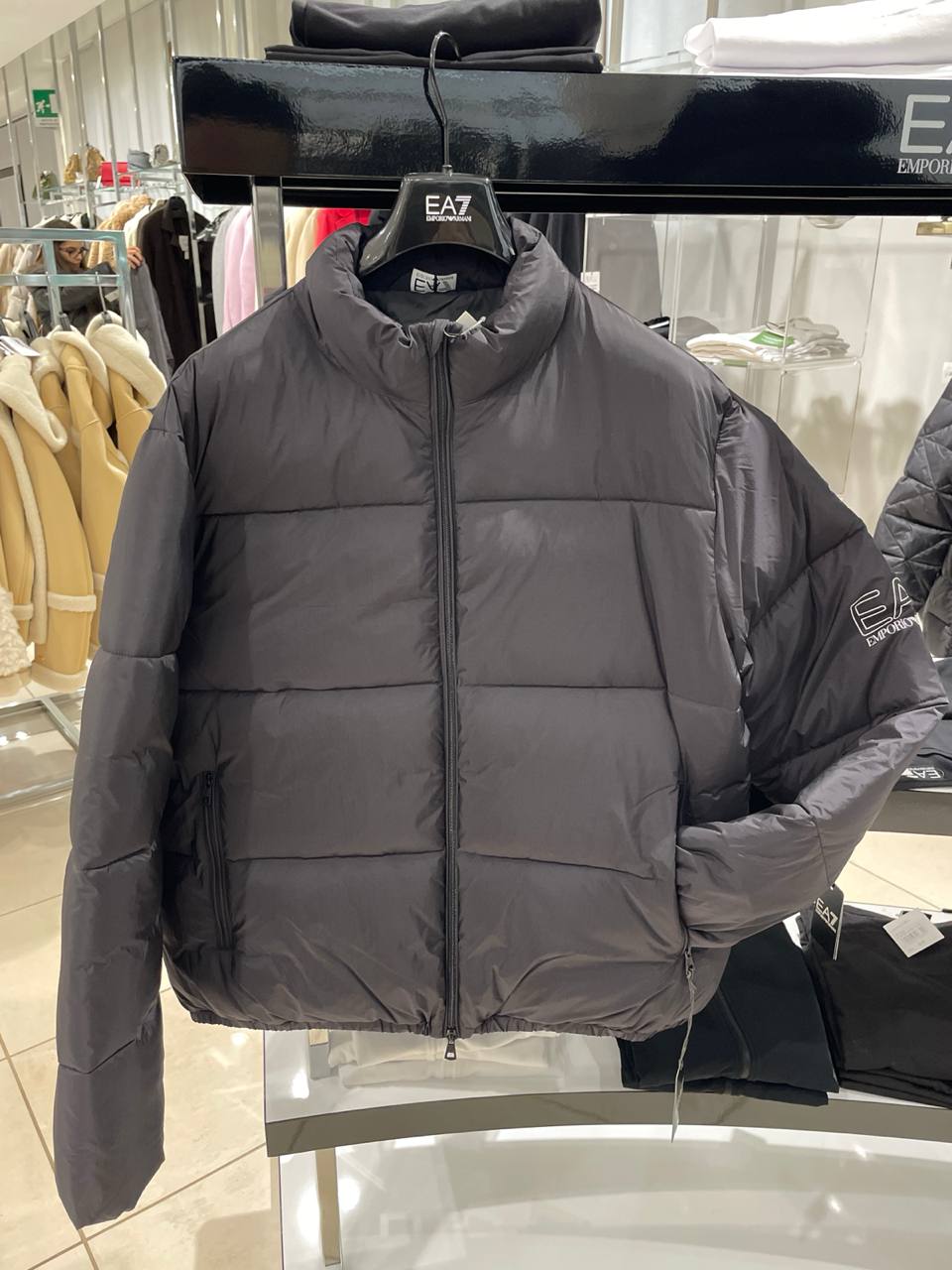 Фото Outlet