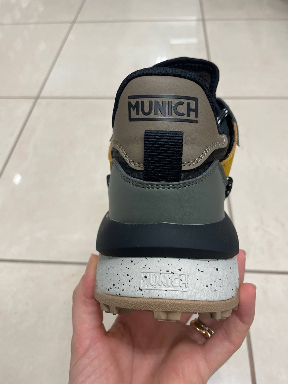 Фото Outlet