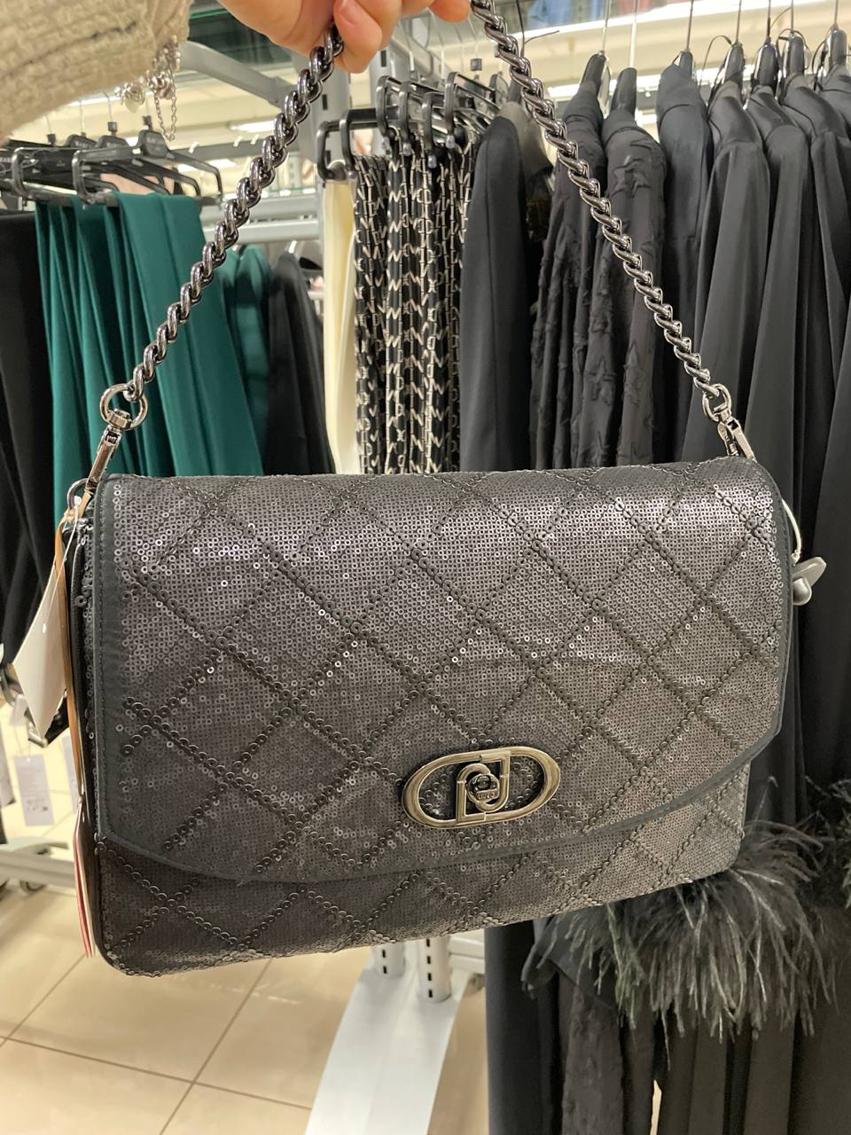 Фото Outlet