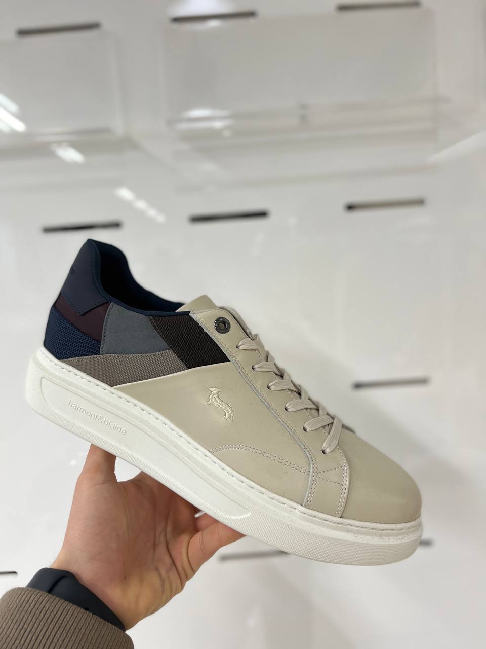 Фото Outlet