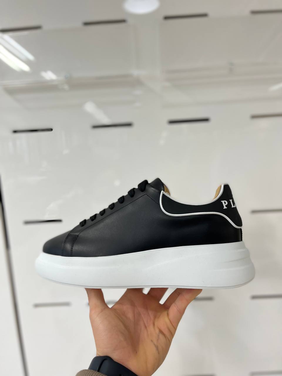 Фото Outlet