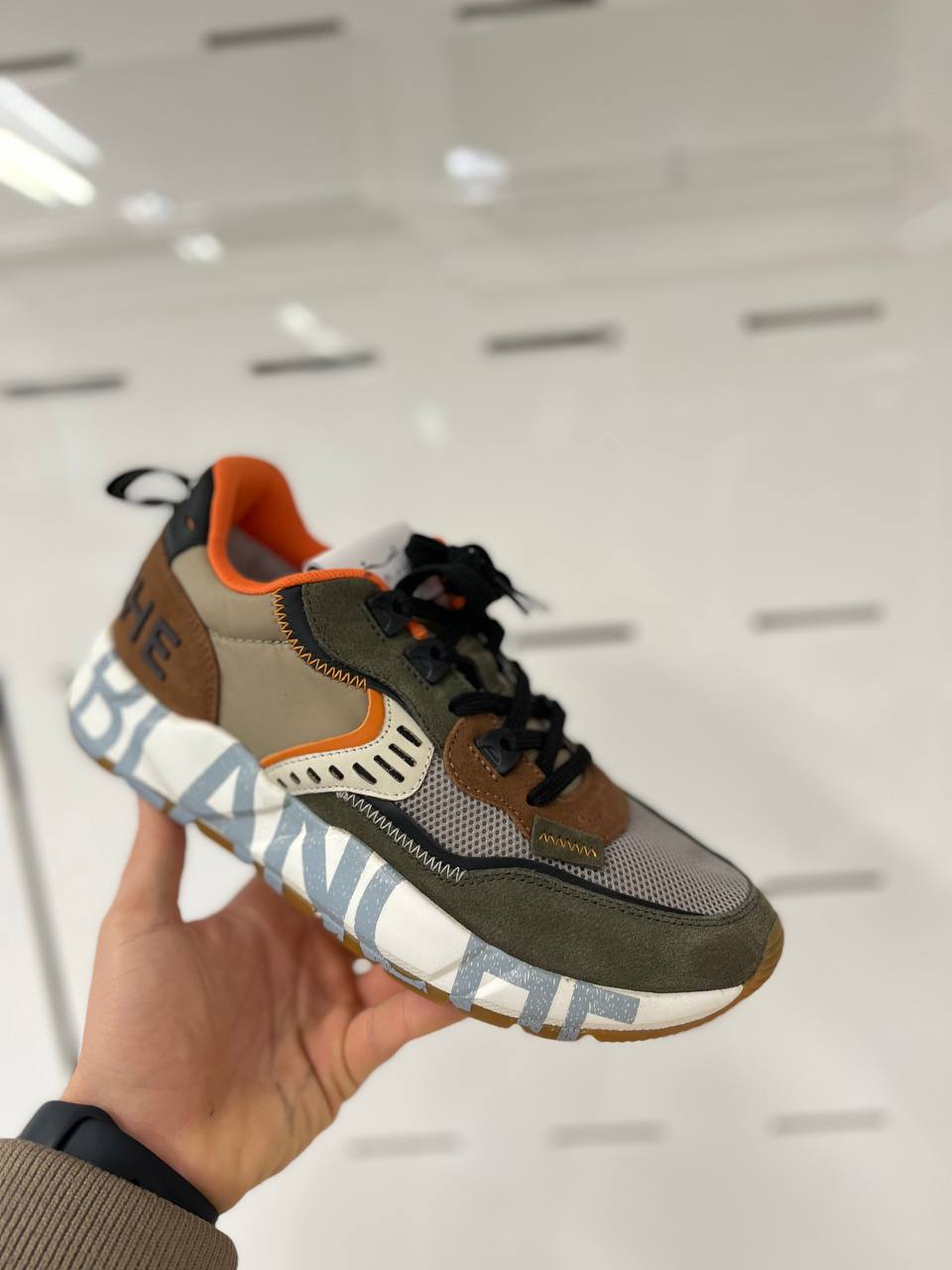 Фото Outlet