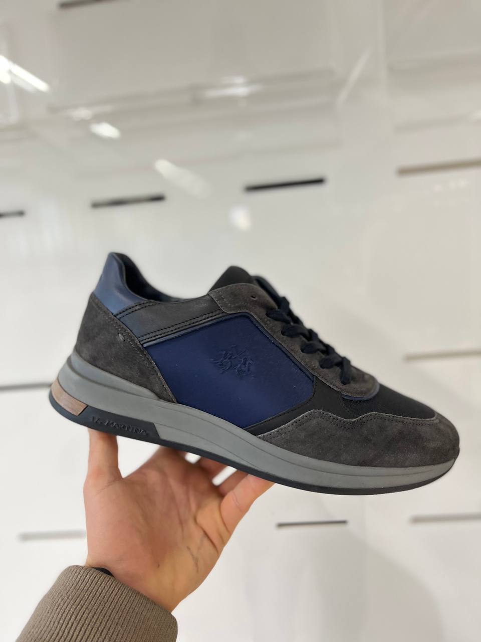 Фото Outlet