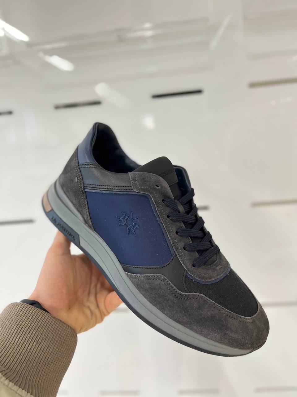 Фото Outlet