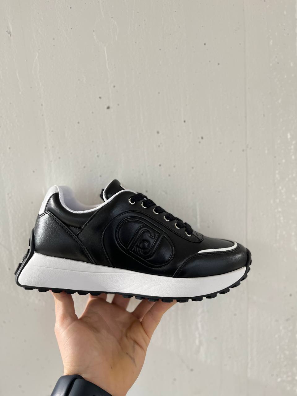 Фото Outlet
