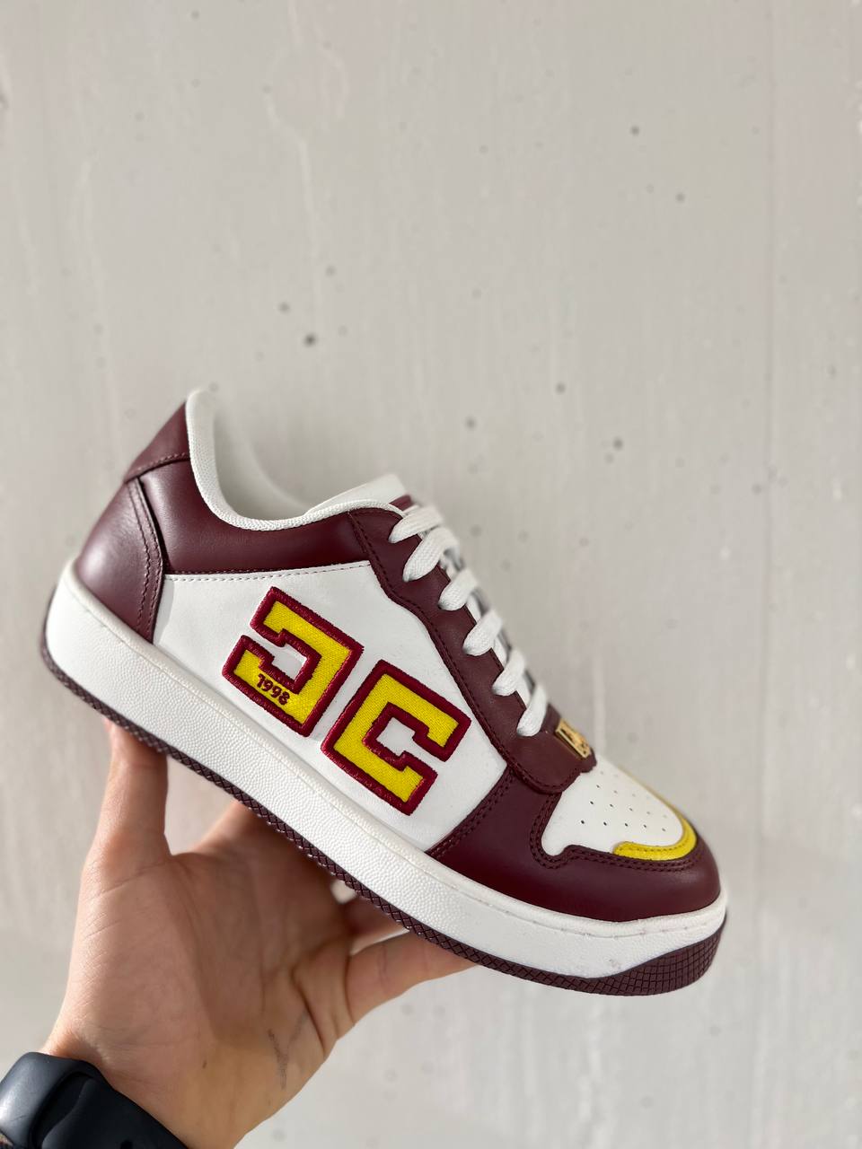 Фото Outlet