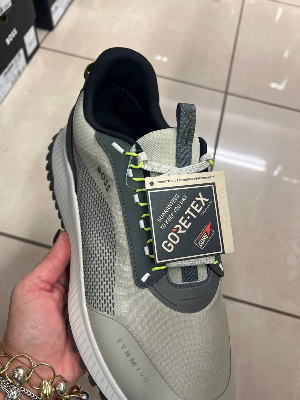 Фото Outlet