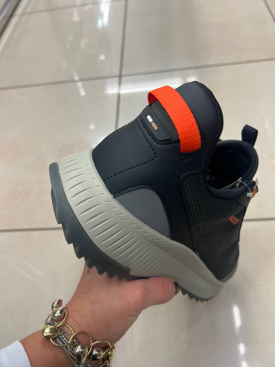 Фото Outlet