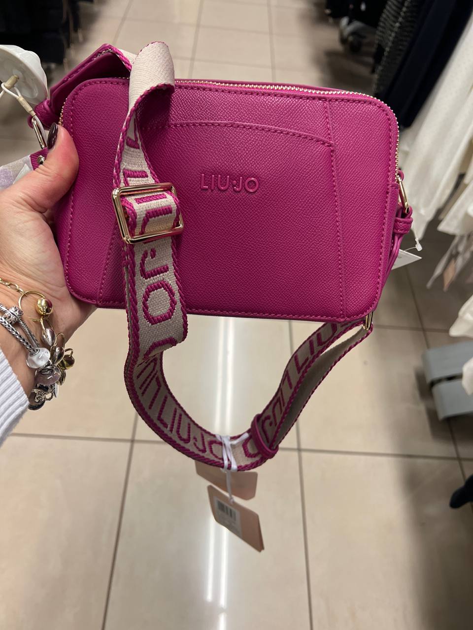 Фото Outlet