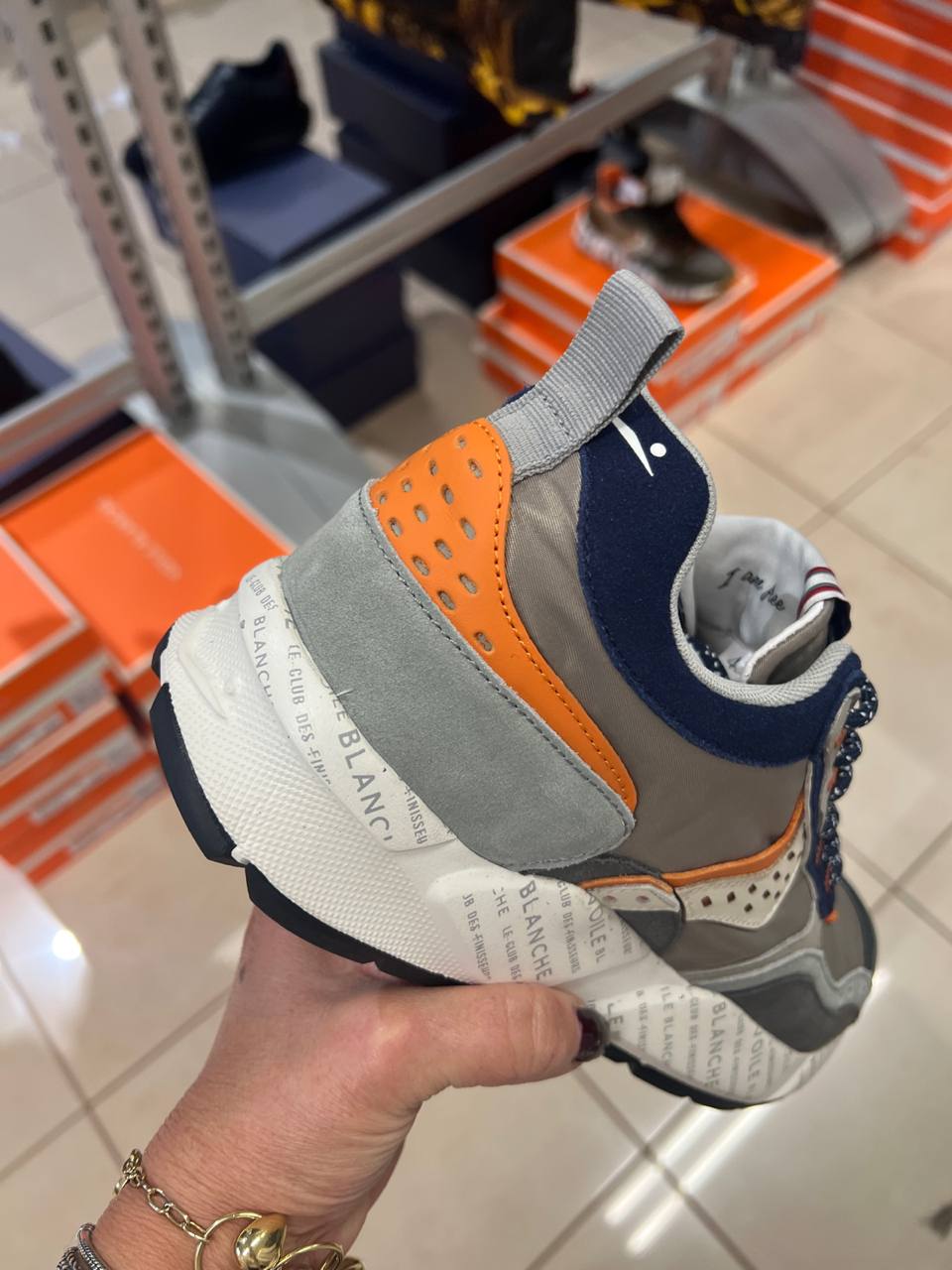 Фото Outlet