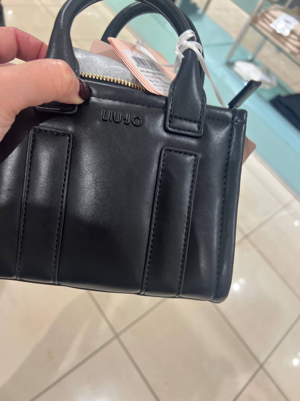 Фото Outlet