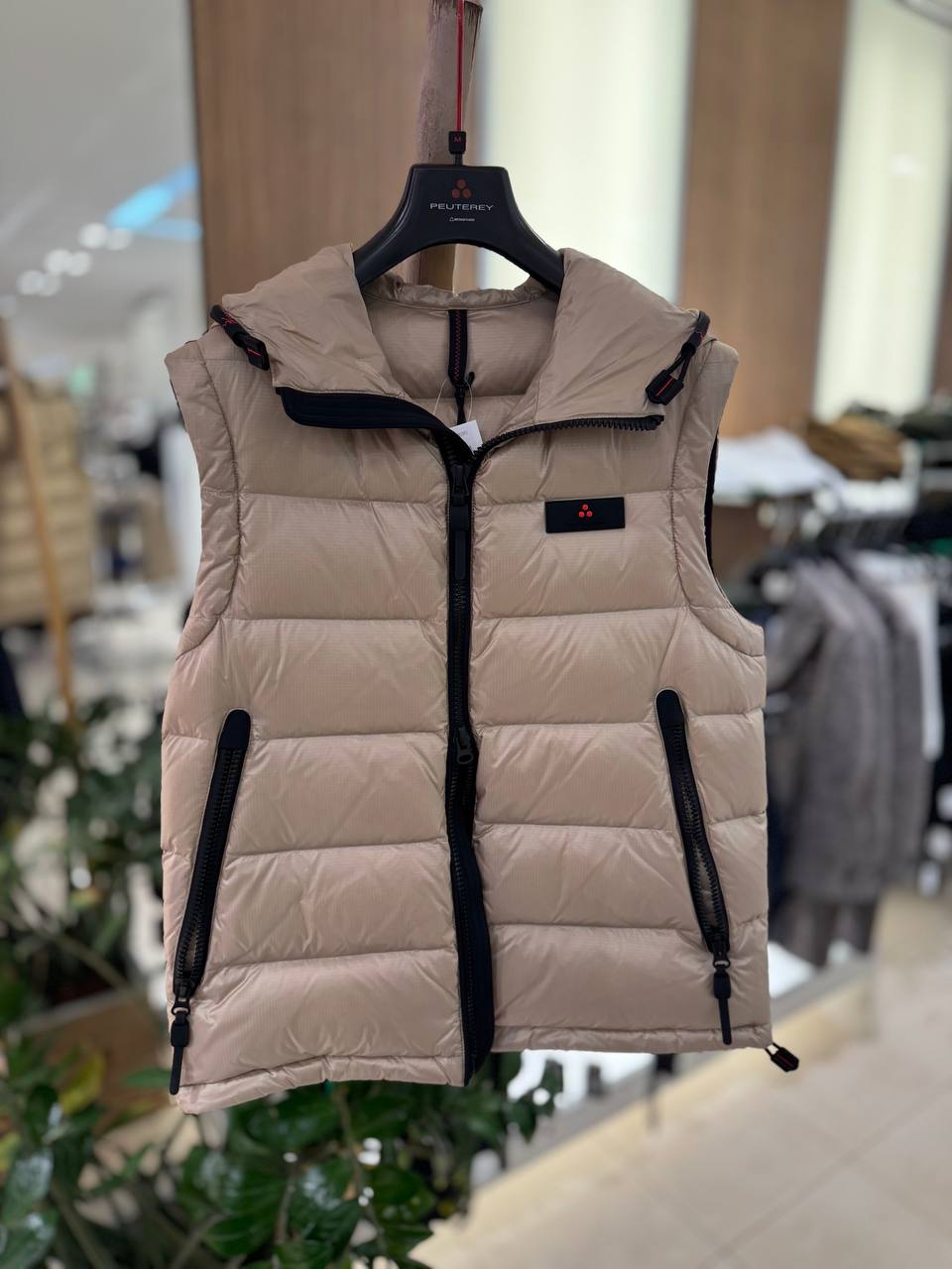 Фото Outlet