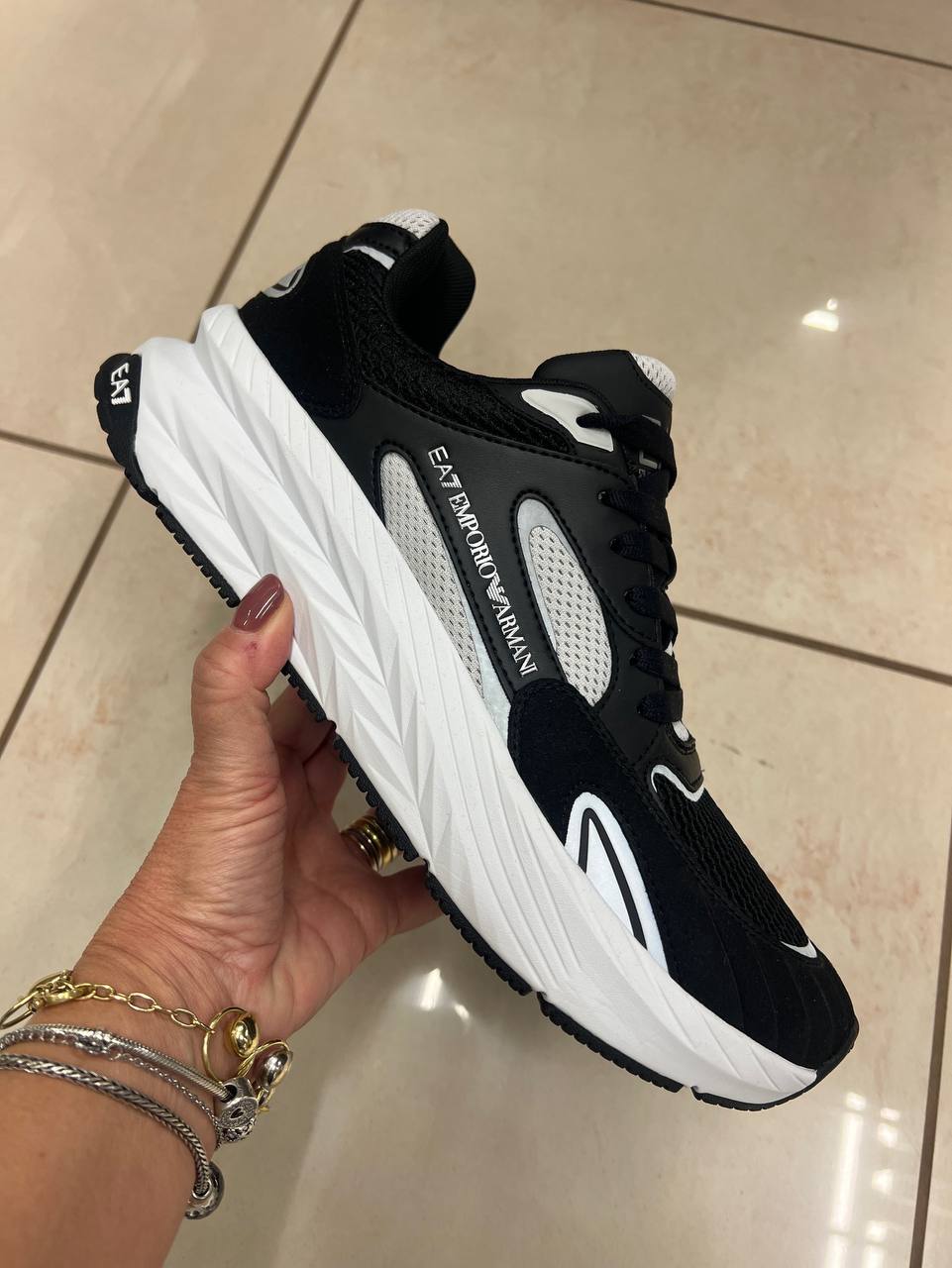 Фото Outlet