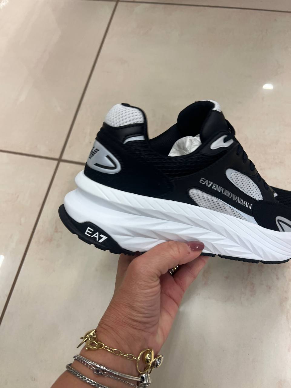 Фото Outlet