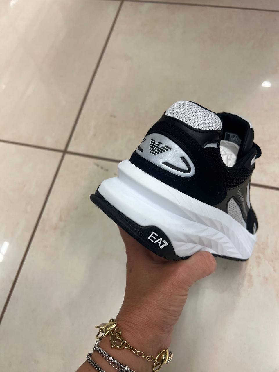 Фото Outlet